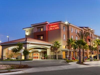 Hampton Inn & Suites San Bernardino Extérieur photo